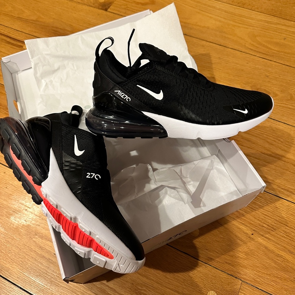 Nike Men’s Airmax 270 Black - New In Box